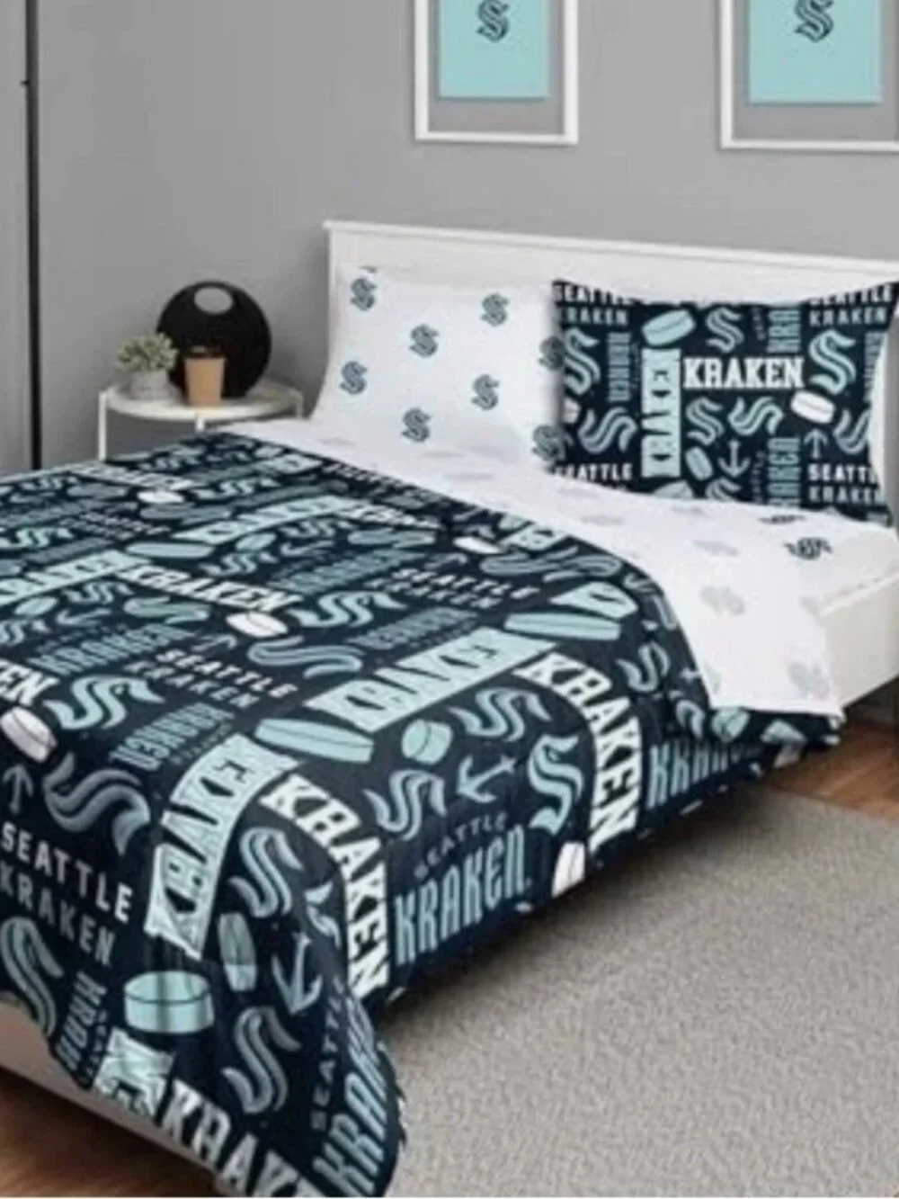 New FOCO NHL Seattle Kraken Team Logo 5 pc comforter set Twin Size
